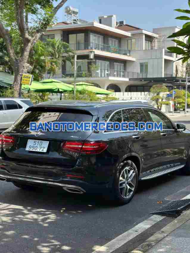 Mercedes Benz GLC 300 4Matic model 2016 xe chuẩn hết ý