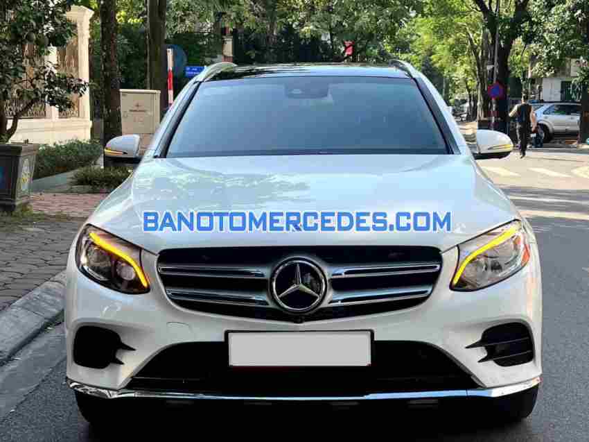 Bán xe Mercedes Benz GLC 300 4Matic đời 2018 - Giá tốt