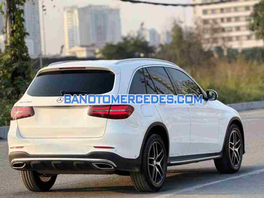 Cần bán Mercedes Benz GLC 300 4Matic đời 2016
