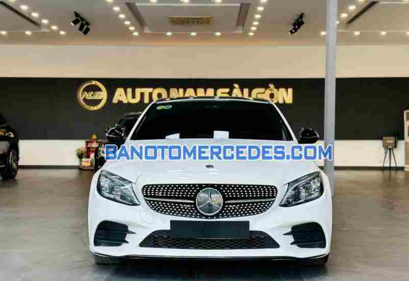 Bán Mercedes Benz C class C300 AMG, màu Trắng, Máy xăng, 2021