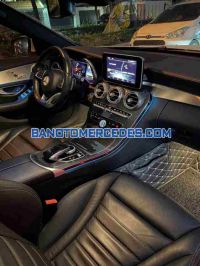 Cần bán gấp xe Mercedes Benz C class C300 AMG 2017 màu Trắng