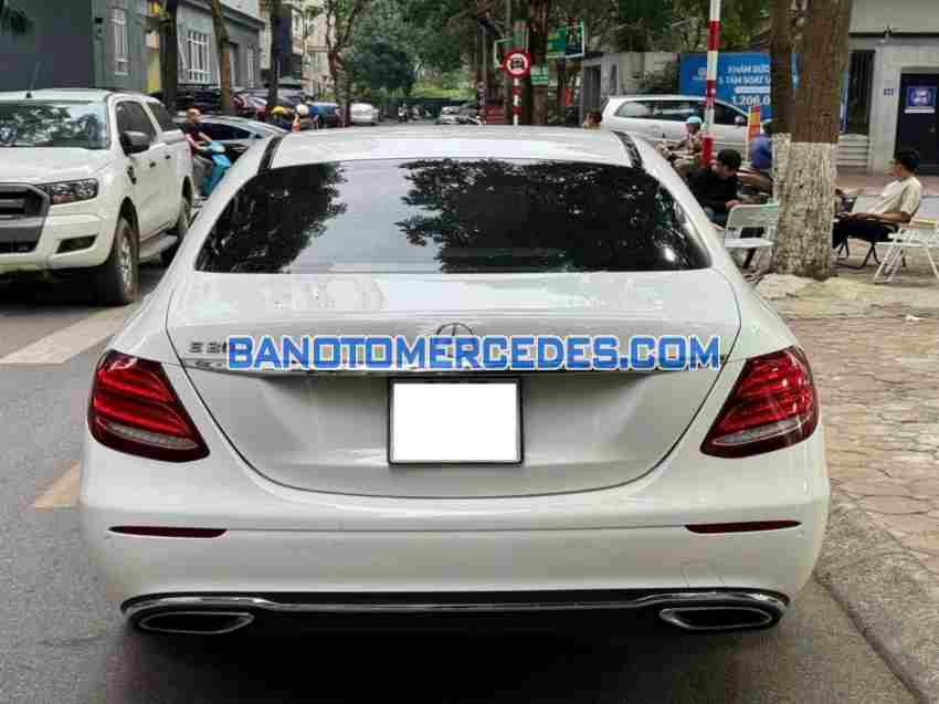 Cần bán nhanh Mercedes Benz E class E200 2019 cực đẹp