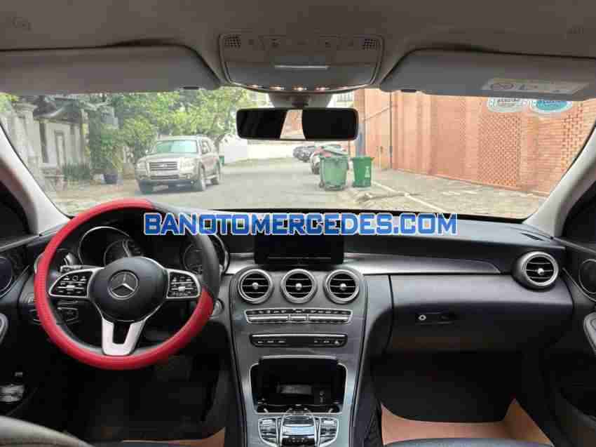 Cần bán xe Mercedes Benz C class C200 đời 2019