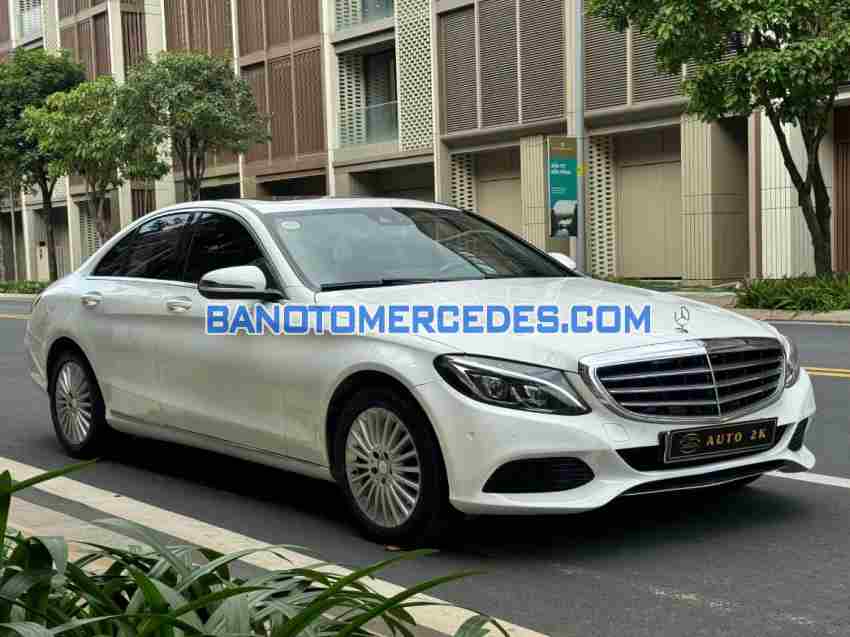 Cần bán xe Mercedes Benz C class C250 Exclusive màu Trắng 2016