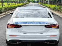 Cần bán gấp Mercedes Benz E class E300 AMG đời 2022, màu Trắng