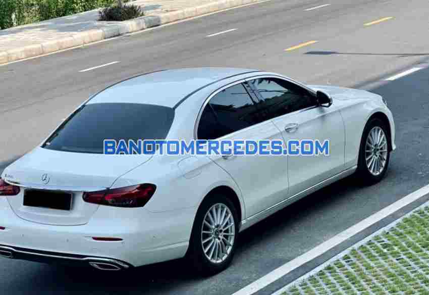 Mercedes Benz E class E200 Exclusive 2023 Máy xăng đẹp long lanh