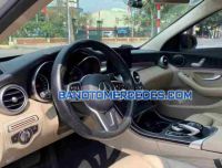 Cần bán xe Mercedes Benz C class C200 màu Trắng 2018