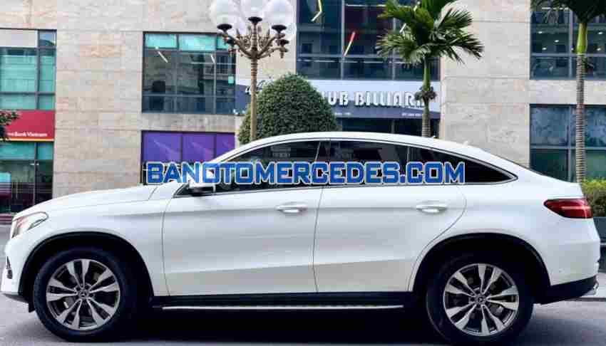 Bán Mercedes Benz GLE Class GLE 400 4Matic Coupe, màu Trắng, Máy xăng, 2019