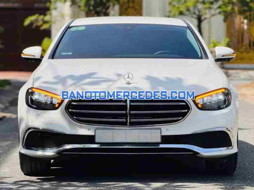Mercedes Benz E class E200 Exclusive sản xuất 2022 cực chất!