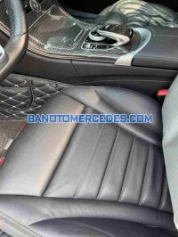 Cần bán gấp Mercedes Benz C class C300 AMG đời 2017, màu Trắng