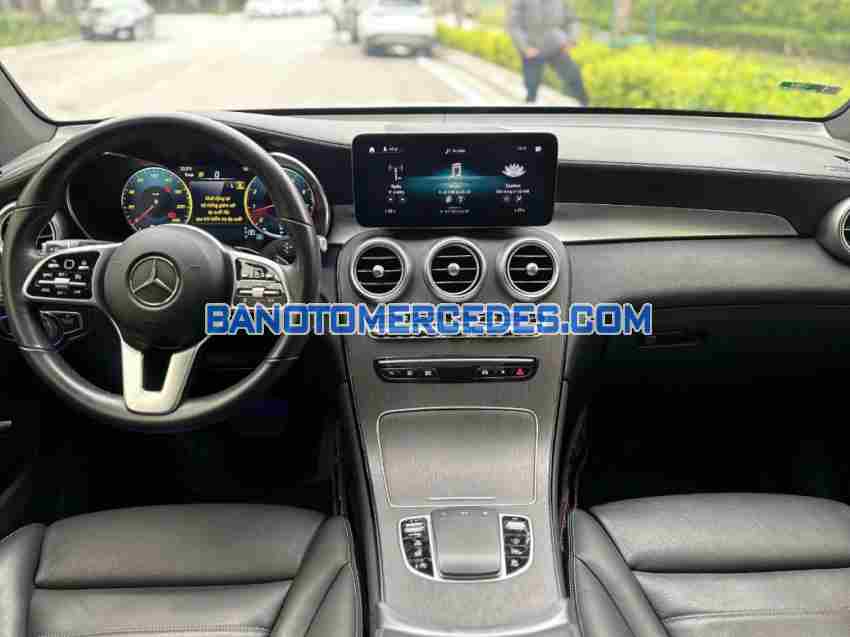 Mercedes Benz GLC 300 4Matic sản xuất 2021 cực chất!