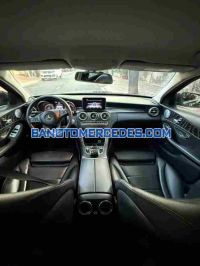 Cần bán gấp Mercedes Benz C class C200 năm 2018 giá cực tốt