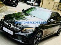 Cần bán Mercedes Benz C class C300 AMG Máy xăng 2019 màu Đen