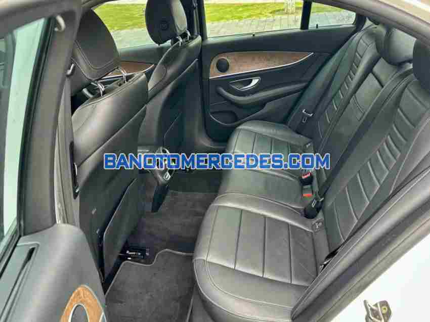 Mercedes Benz E class E200 2017 giá cực tốt
