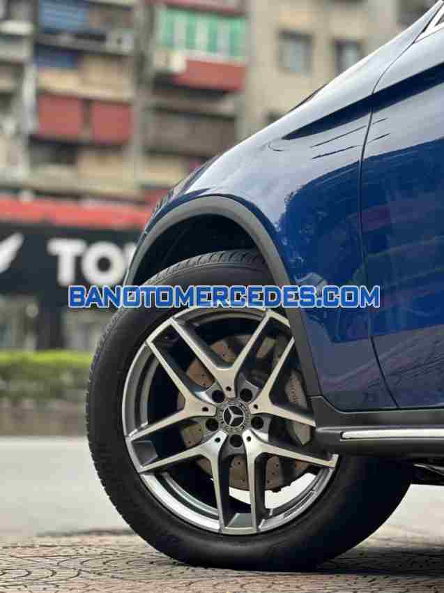 Cần bán xe Mercedes Benz GLC 300 4Matic 2018 Số tự động màu Xanh