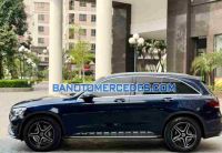 Cần bán gấp Mercedes Benz GLC 300 4Matic đời 2020, màu Xanh