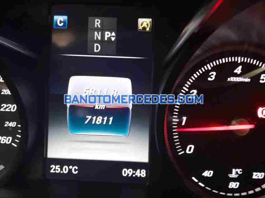 Cần bán Mercedes Benz GLC 300 4Matic đời 2018