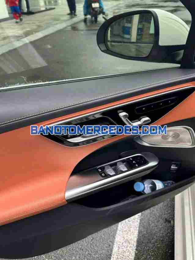 Cần bán xe Mercedes Benz C class C300 AMG 2021 Số tự động
