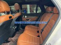 Cần bán xe Mercedes Benz GLC 300 4Matic năm 2018 màu Trắng cực đẹp