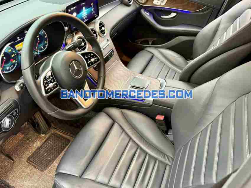 Mercedes Benz GLC 200 4Matic 2021, xe đẹp, hết ý