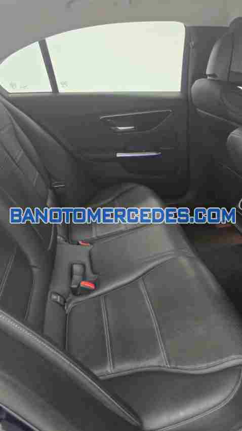 Mercedes Benz C class C200 Avantgarde 2021 Máy xăng đẹp long lanh