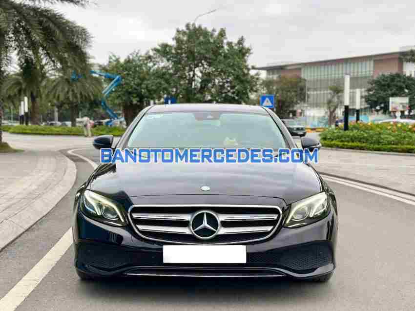 Bán Mercedes Benz E class E250, màu Đen, Máy xăng, 2016