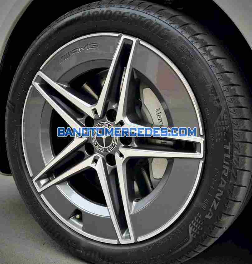 Cần bán Mercedes Benz C class C300 AMG 2022 xe đẹp