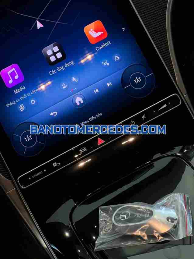 Xe Mercedes Benz C class C200 Avantgarde đời 2025 đẹp bán gấp