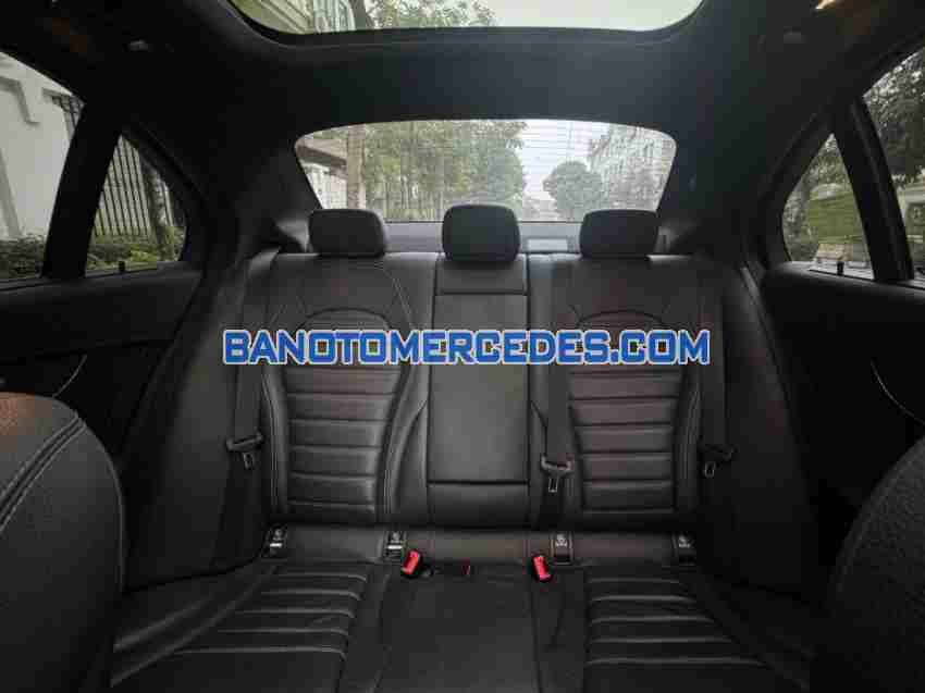 Bán Mercedes Benz C class C300 AMG đời 2020 xe đẹp - giá tốt