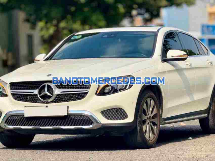 Cần bán Mercedes Benz GLC 300 Coupe 4Matic 2019 xe đẹp
