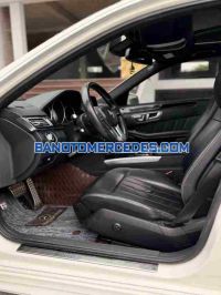 Cần bán xe Mercedes Benz E class E250 AMG màu Trắng 2015