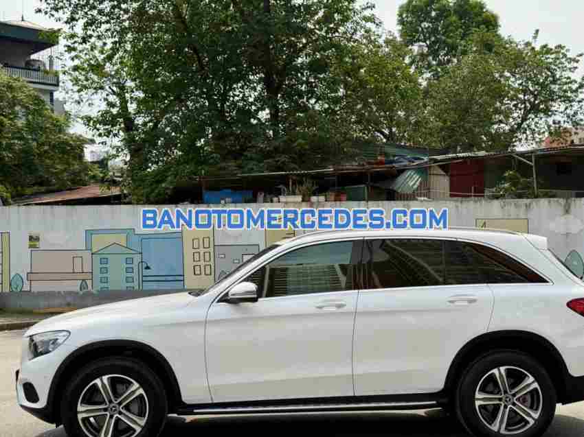 Mercedes Benz GLC 250 4Matic 2017 giá cực tốt