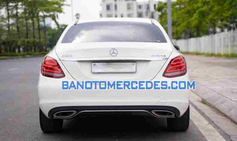 Cần bán xe Mercedes Benz C class C200 2017, xe đẹp