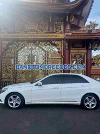 Cần bán gấp Mercedes Benz E class E200 năm 2013 giá cực tốt