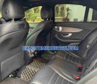 Cần bán xe Mercedes Benz C class C300 AMG năm 2019 màu Trắng cực đẹp