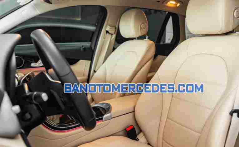 Mercedes Benz GLC 200 model 2022 xe chuẩn hết ý
