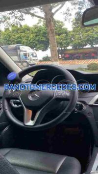 Cần bán gấp xe Mercedes Benz C class C200 năm 2011, màu Trắng, Số tự động