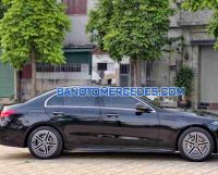 Cần bán gấp xe Mercedes Benz C class C300 AMG năm 2022, màu Đen, Số tự động