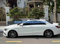 Cần bán gấp Mercedes Benz CLA class CLA 250 4Matic đời 2016, màu Trắng