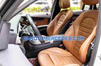 Cần bán gấp Mercedes Benz GLC 300 4Matic đời 2021, màu Trắng