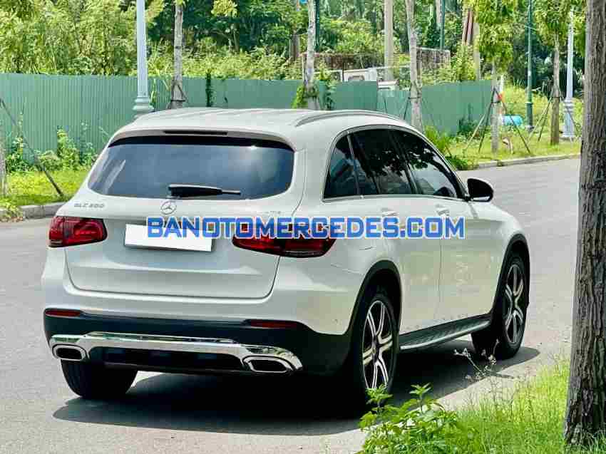 Mercedes Benz GLC 200 4Matic 2021 Số tự động cực đẹp!
