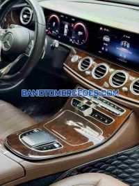 Cần bán gấp xe Mercedes Benz E class E200 Exclusive năm 2021, màu Đen, Số tự động