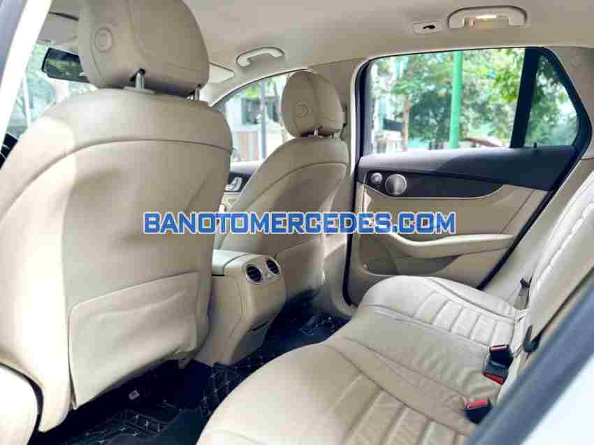 Bán Mercedes Benz GLC 200 4Matic 2021 - giá tốt