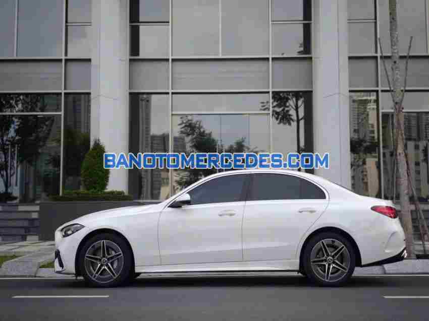 Cần bán xe Mercedes Benz C class C300 AMG năm 2025 màu Trắng cực đẹp