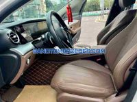 Cần bán gấp xe Mercedes Benz E class E180 năm 2021, màu Trắng, Số tự động