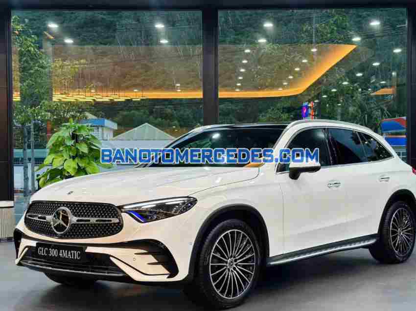 Mercedes Benz GLC 300 4Matic 2026 xe đẹp từng centimet