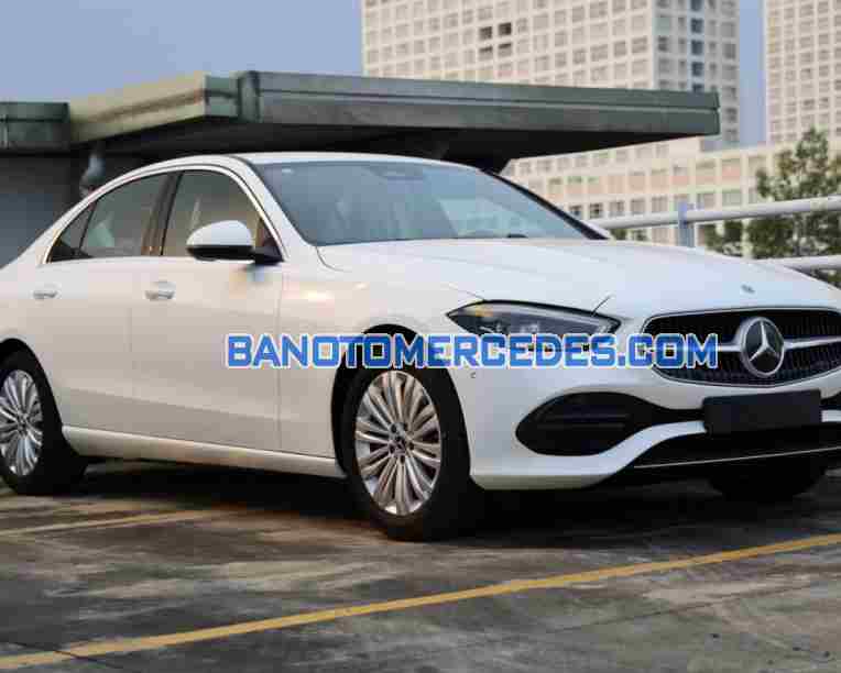 Mercedes Benz C class C200 Avantgarde 2025, xe đẹp, hết ý