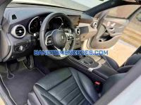 Cần bán gấp Mercedes Benz GLC 300 4Matic đời 2021, màu Trắng