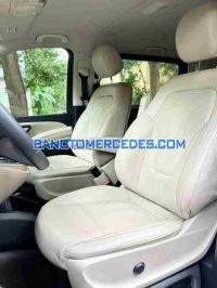Cần bán xe Mercedes Benz V class V220d CDI màu Nâu 2016