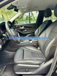 Cần bán gấp Mercedes Benz GLC 200 đời 2021, màu Đen